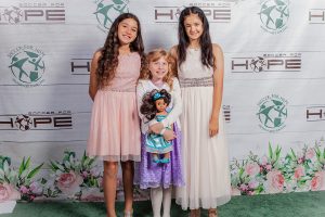 101219SoccerForHope_Gala-9580_B